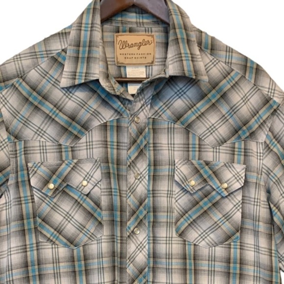 Wrangler Western Fashion Snap Front Shirt Large Short Sleeve Black & Blue Plaid - Picture 7 of 8